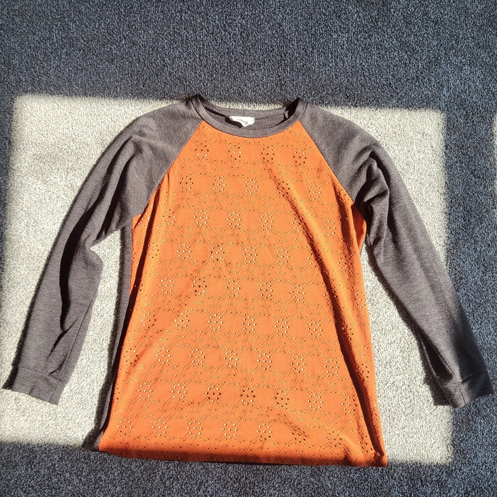 Betsey's Boutique Shop Sweater